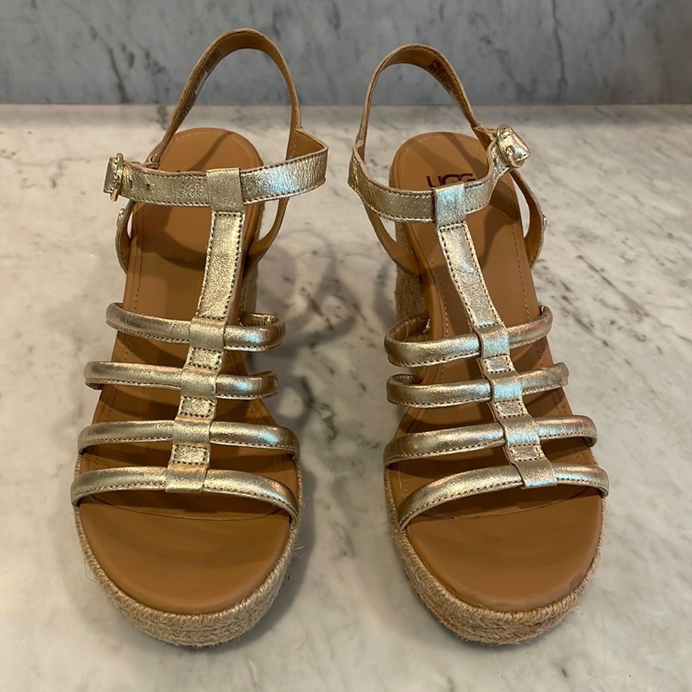 Women’s Ugg Cressida Wedge Espadrillas in Gold Size 9
